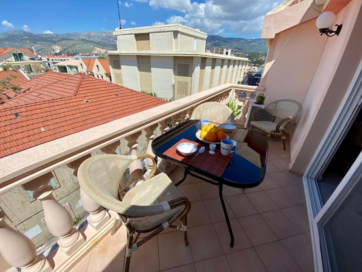 Valeria'S Apartment أرغوستولي المظهر الخارجي الصورة